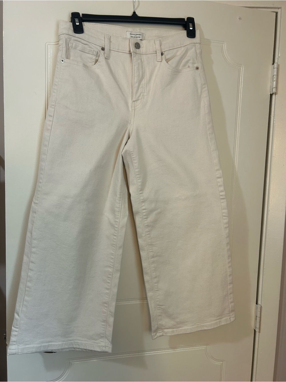 Banana Republic Cream Wide-Leg Jeans